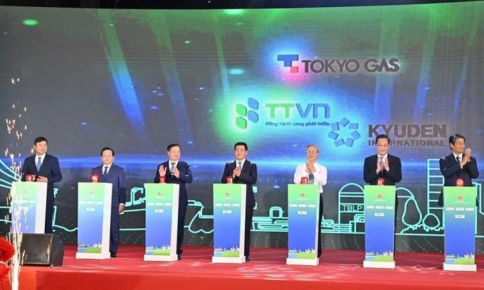 Construction starts on .7B LNG power plant to boost Vietnam’s energy supply Construction starts on .7B LNG power plant to boost Vietnam’s energy supply