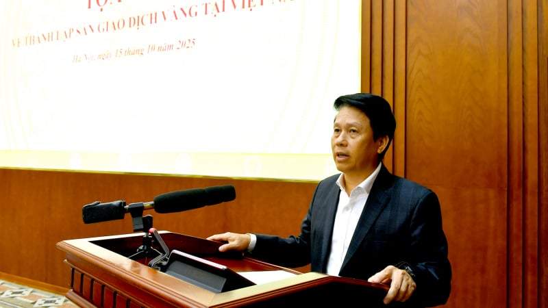 Giá vàng SJC trên thị trường tự do lên 160 triệu đồng/lượng, NHNN thông tin nóng về thành lập sàn giao dịch vàng
