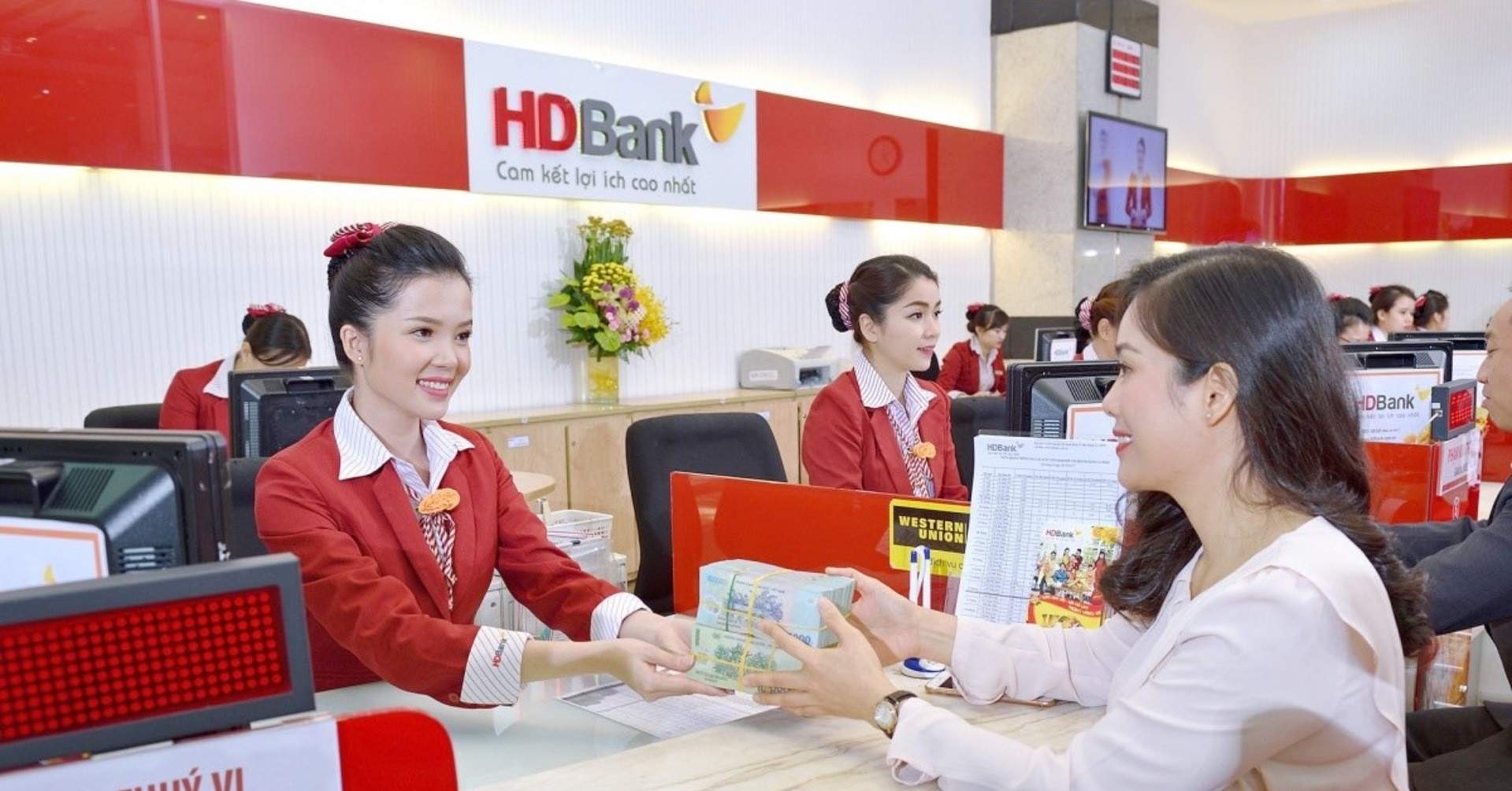 HDBank đạt lợi nhuận hơn 14.800 tỷ đồng sau 9 tháng