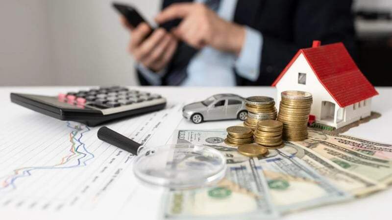 Miệt mài bơm tiền, vàng tăng 76%, bất động sản tăng 90%, lợi nhuận gấp 10 lần tiết kiệm