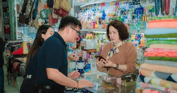 Ngân hàng đồng hành cùng hộ kinh doanh thực hiện Nghị định 70 Ngân hàng đồng hành cùng hộ kinh doanh thực hiện Nghị định 70