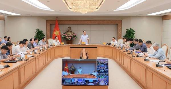 Phó Thủ tướng giao nhiệm vụ quan trọng cho PVN, EVN Phó Thủ tướng giao nhiệm vụ quan trọng cho PVN, EVN