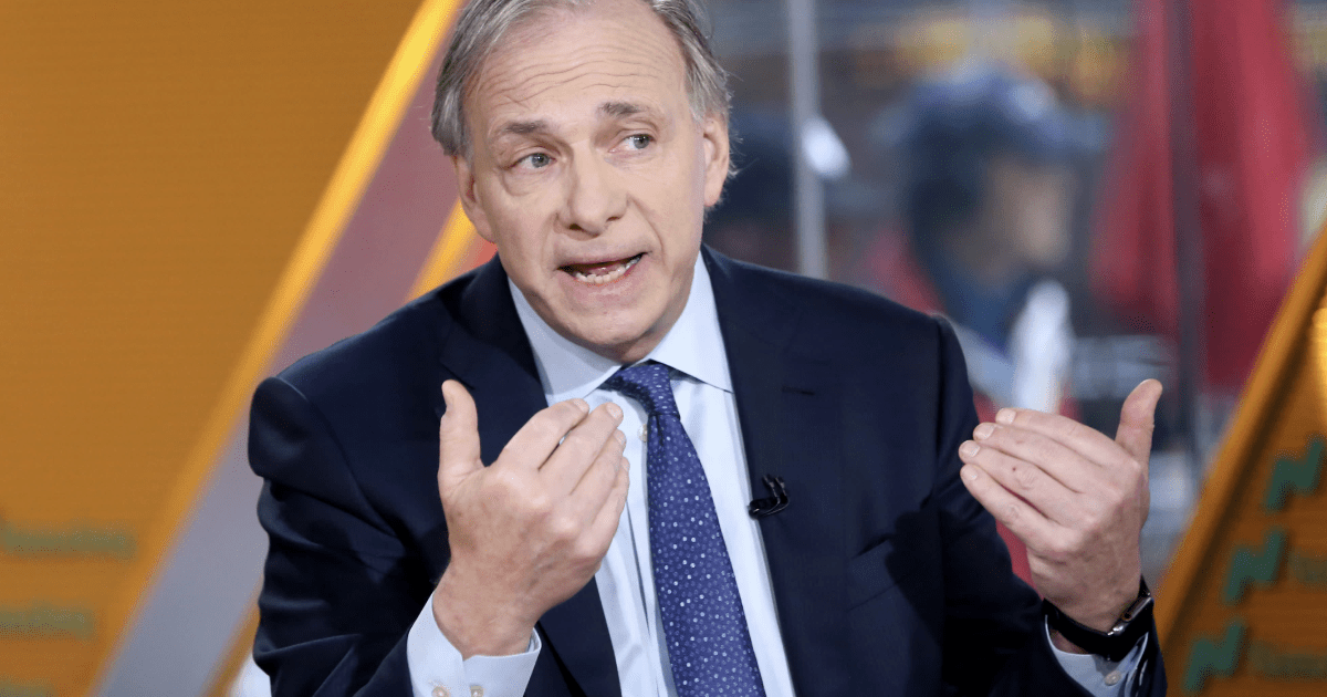 Ray Dalio khuyên đầu tư 15% vào vàng Ray Dalio khuyên đầu tư 15% vào vàng