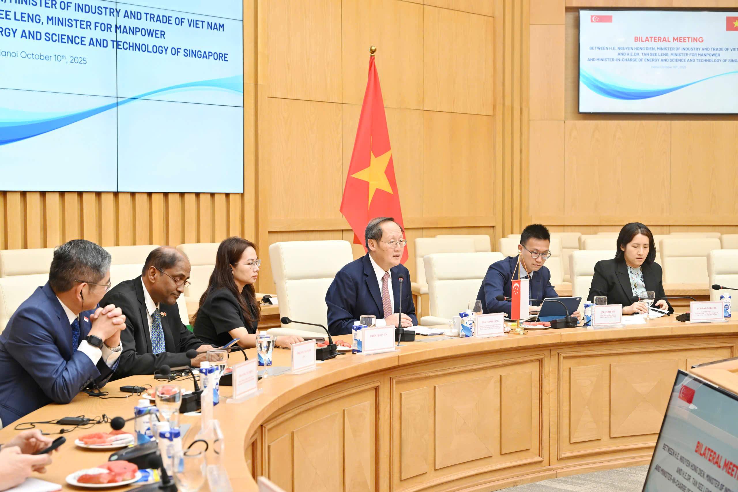 Việt Nam – Singapore đặt trọng tâm vào hợp tác năng lượng, đổi mới công nghiệp