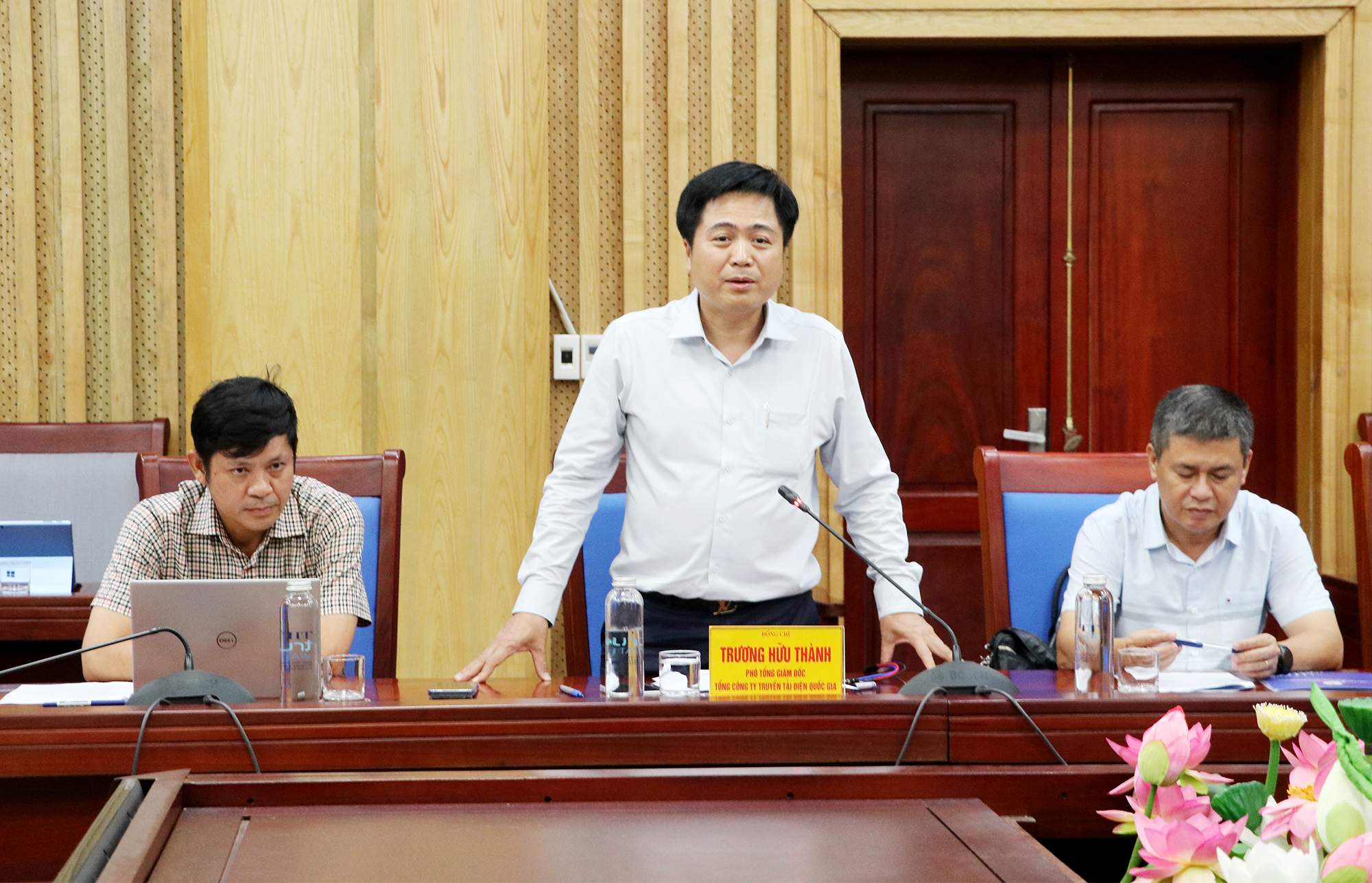 "Chạy nước rút" mặt bằng các dự án truyền tải điện quan trọng tại Nghệ An