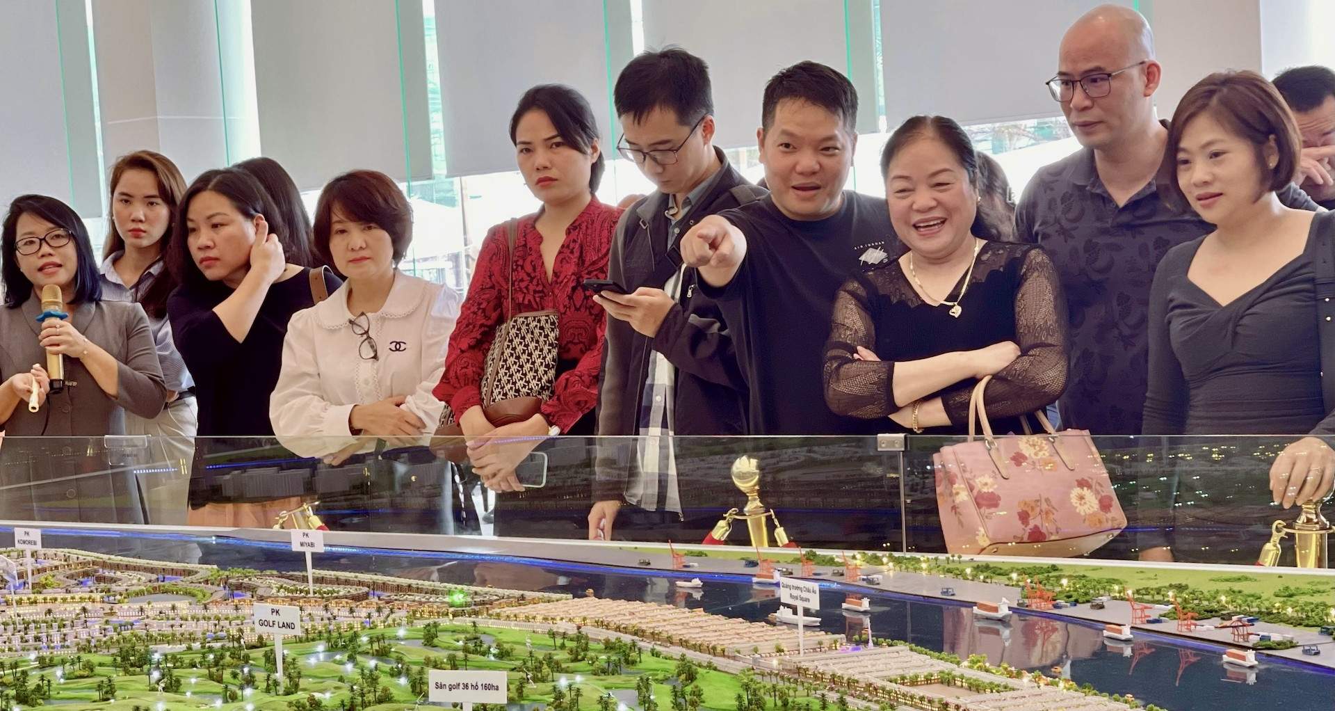 Từ 2026, thí điểm trung tâm ‘một cửa’ cho mọi thủ tục bất động sản