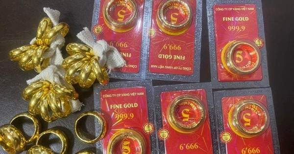 Giá vàng nhẫn, vàng miếng đồng loạt giảm so với cuối tuần trước