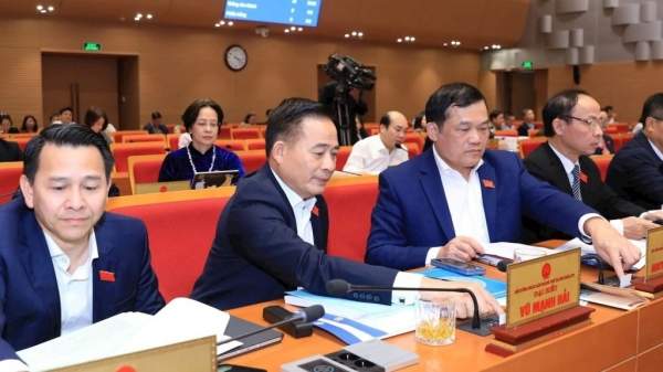 Hà Nội thông qua Nghị quyết điều chỉnh tổng quyết toán thu, chi ngân sách năm 2024 Hà Nội thông qua Nghị quyết điều chỉnh tổng quyết toán thu, chi ngân sách năm 2024