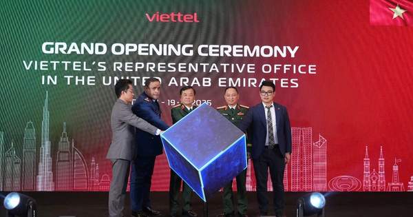 Thứ trưởng Bộ Quốc phòng Hoàng Xuân Chiến dự lễ khai trương Văn phòng đại diện Viettel tại UAE