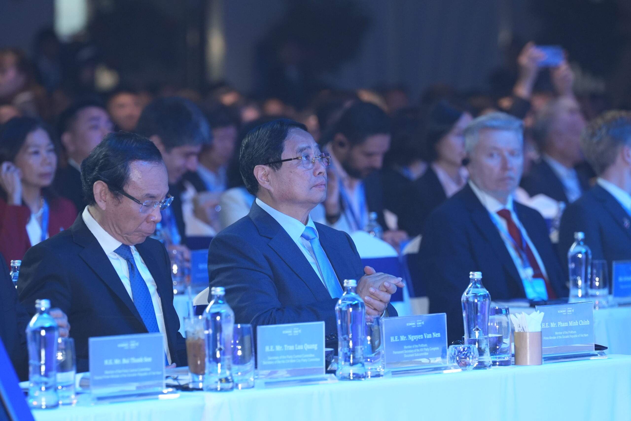 Thủ tướng chia sẻ những thông điệp quan trọng của Việt Nam tại Diễn đàn Kinh tế mùa Thu