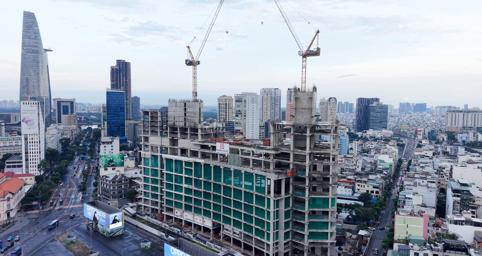 Hiện trạng hai ‘siêu dự án’ trên đất vàng, nằm bất động cả thập kỷ tại TPHCM