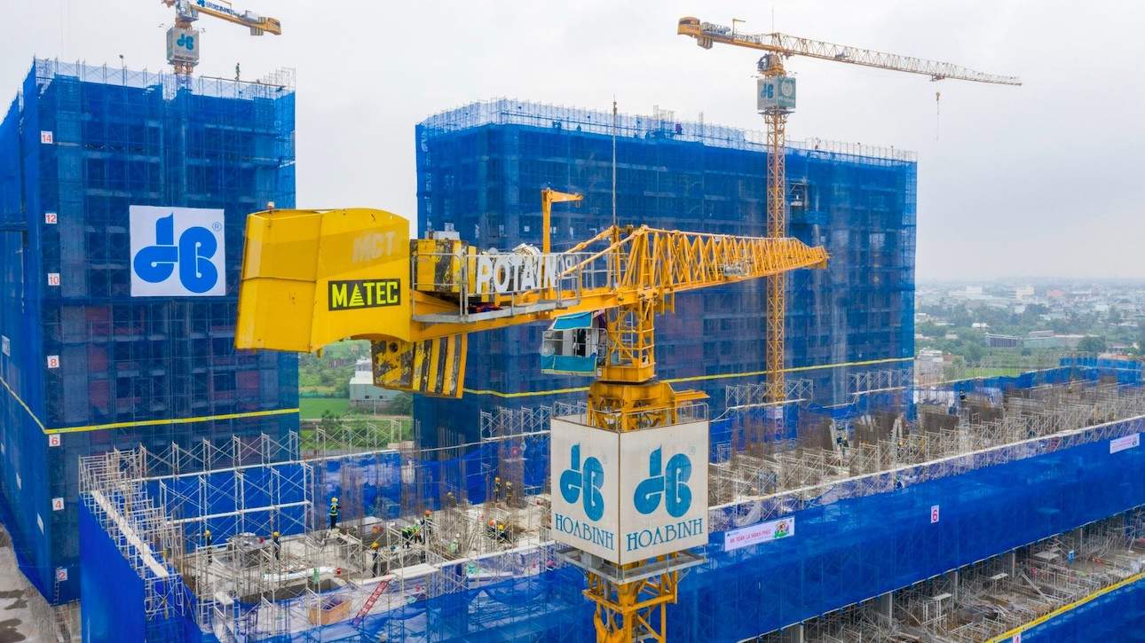 Xây dựng Hòa Bình chậm trả 12,4 tỷ đồng tiền trái phiếu