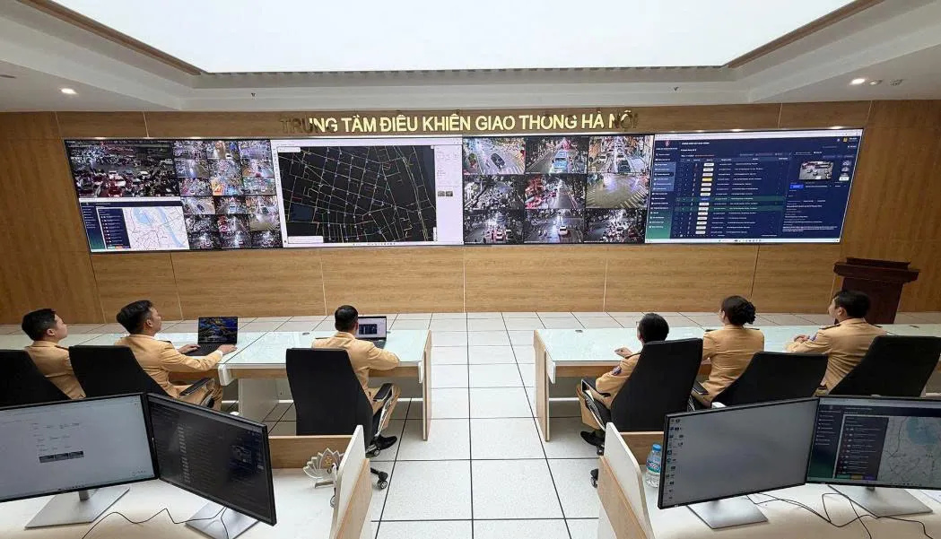 Hà Nội chính thức vận hành hệ thống camera AI và trung tâm điều khiển giao thông thông minh