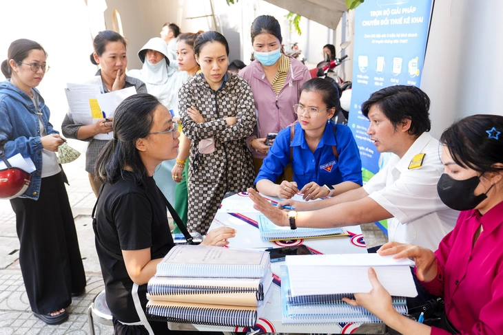Hộ kinh doanh lo hàng tồn kho không hóa đơn khi chuyển sang kê khai thuế