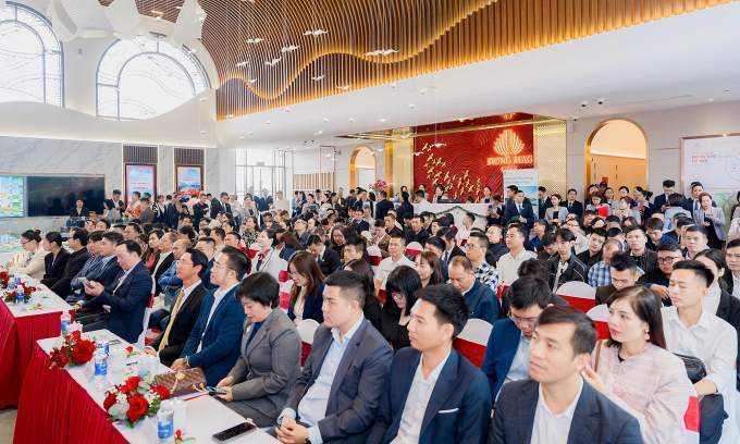 Phu My Hung partners with international bank to support home buyers