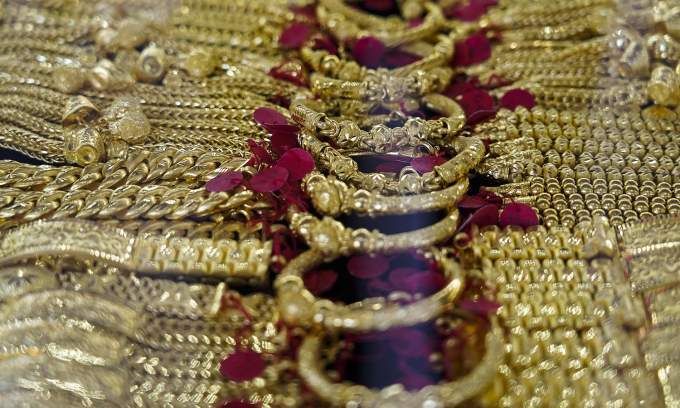 Thailand’s foreign exchange reserves hit record high as gold prices surge