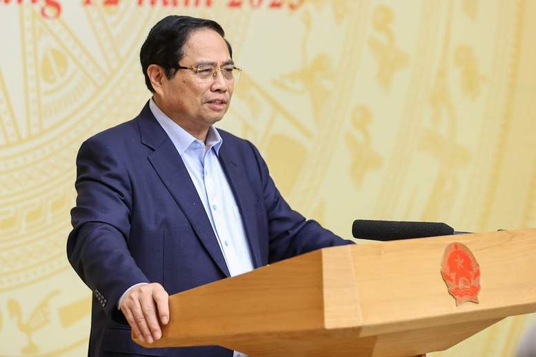Thủ tướng yêu cầu tiếp tục khơi thông nguồn lực đất đai, tháo gỡ dứt điểm các dự án tồn đọng