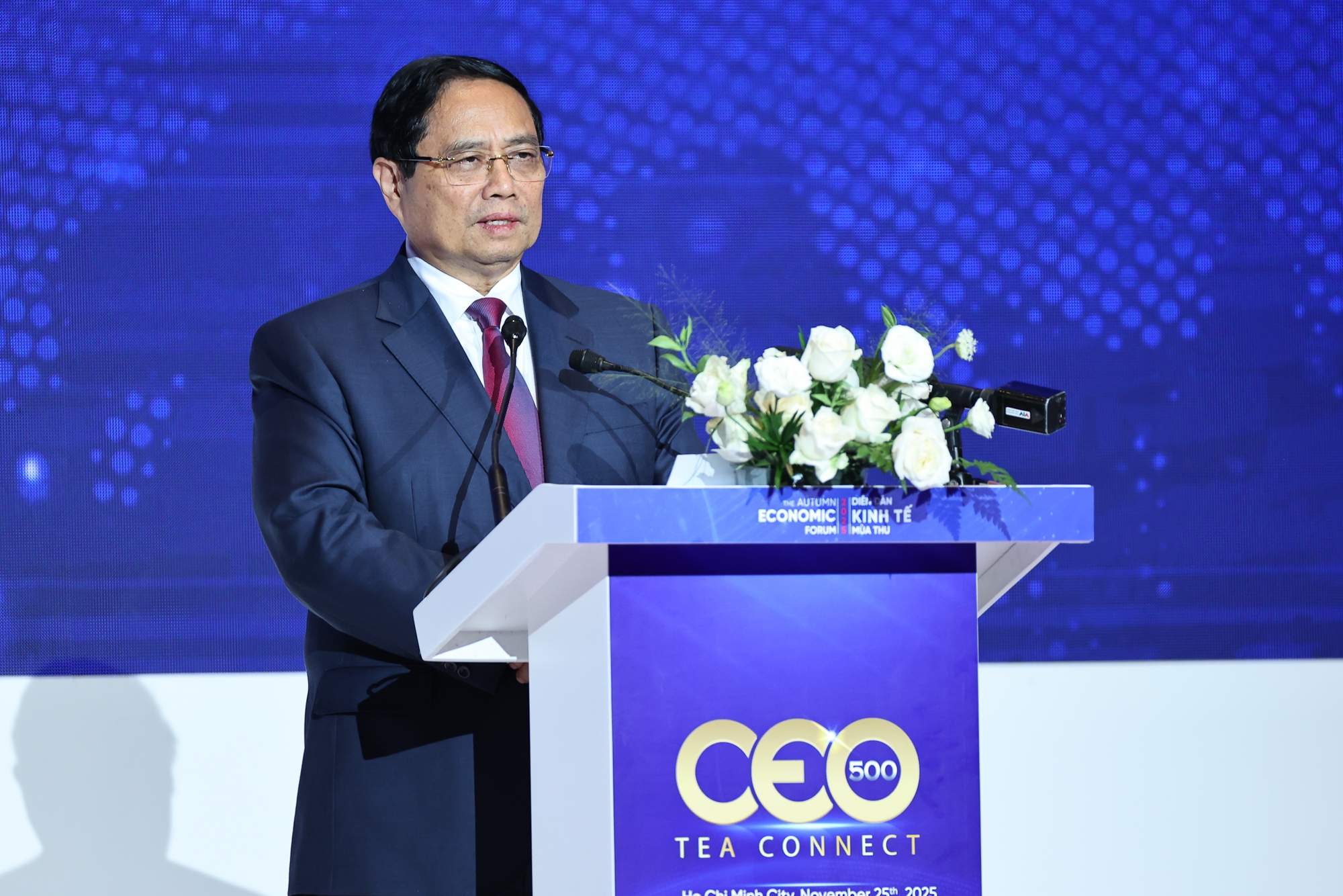 Tự lực, tự cường và đẩy mạnh hợp tác để đưa TP. Hồ Chí Minh thành “siêu đô thị quốc tế”