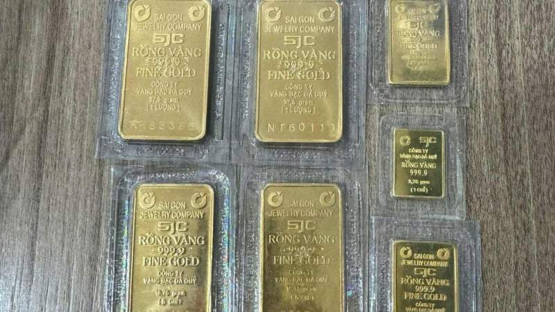 Vàng SJC lập đỉnh mới nhất 155 triệu đồng/lượng, dự báo tăng nóng tuần tới