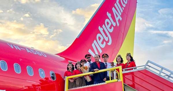 Vietjet lập kỷ lục tiếp nhận 22 tàu bay trong chưa đầy 1 tháng Vietjet lập kỷ lục tiếp nhận 22 tàu bay trong chưa đầy 1 tháng