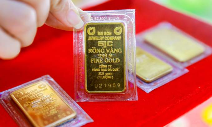 Vietnam to impose 0.1% tax on gold bullion transactions Vietnam to impose 0.1% tax on gold bullion transactions