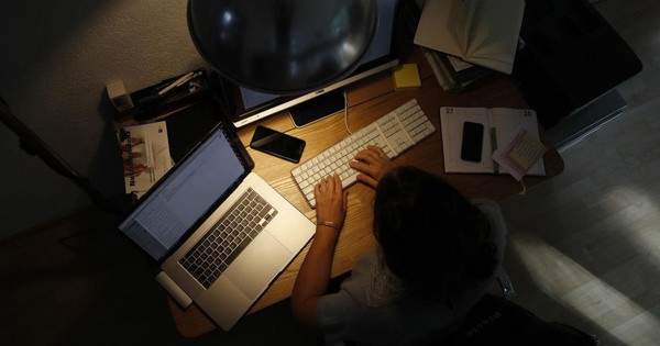 10 vòng phỏng vấn, yêu cầu làm việc 24/7, lương thưởng ra sao?