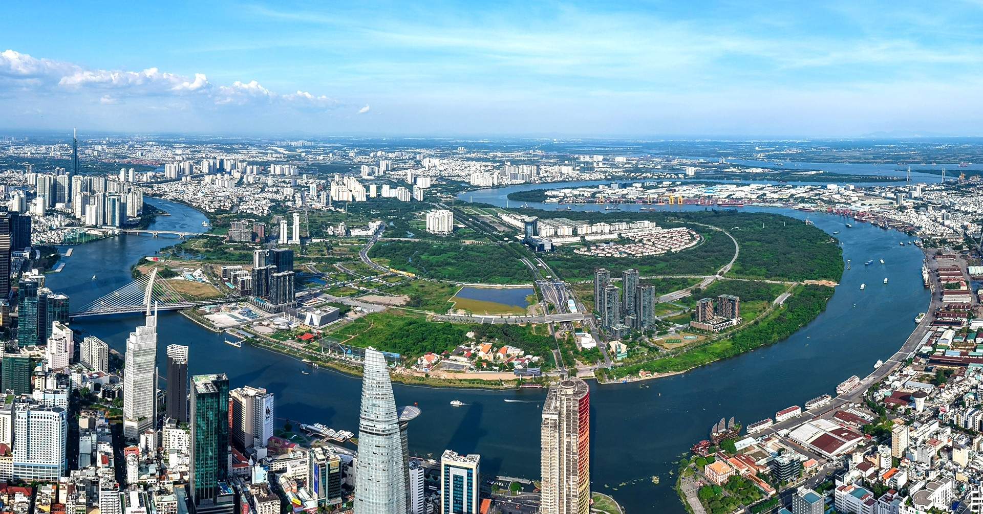 GDP năm 2025 ước đạt 8,02%, GDP bình quân đầu người vượt 5.000 USD