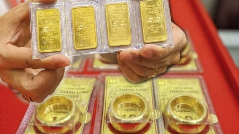 Trung Quốc mua “điên cuồng”, giá vàng lại phá đỉnh