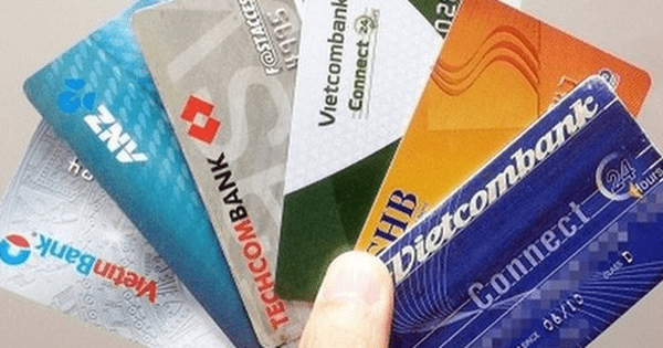 Vietcombank, Agribank, BIDV,… đồng loạt sửa quy định sử dụng thẻ ngân hàng