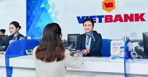 Loạt cổ phiếu tên tuổi sắp ‘chuyển nhà’
