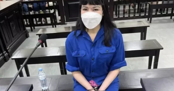 Người ‘trung chuyển’ tiền khai cũng là bị hại