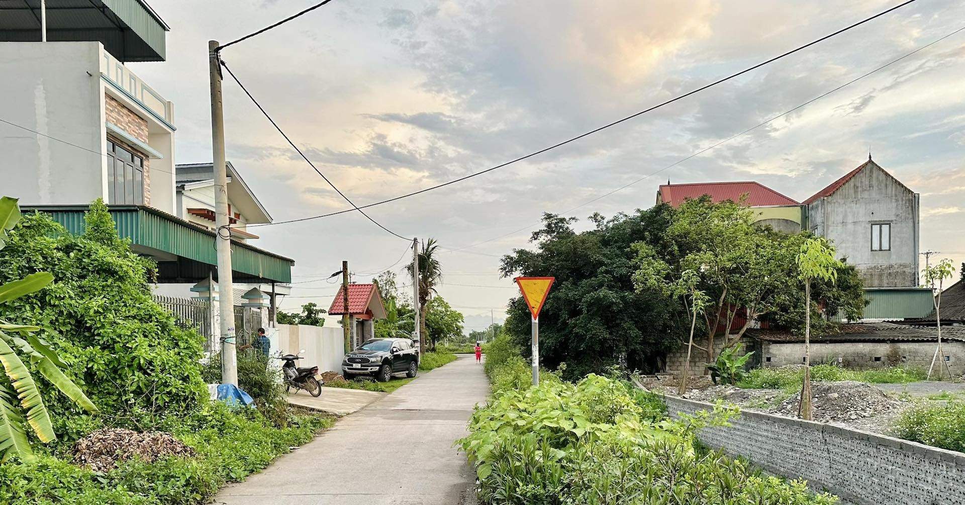 Đất lấn chiếm tồn tại hơn 15 năm, xin cấp sổ đỏ có bị xử phạt?
