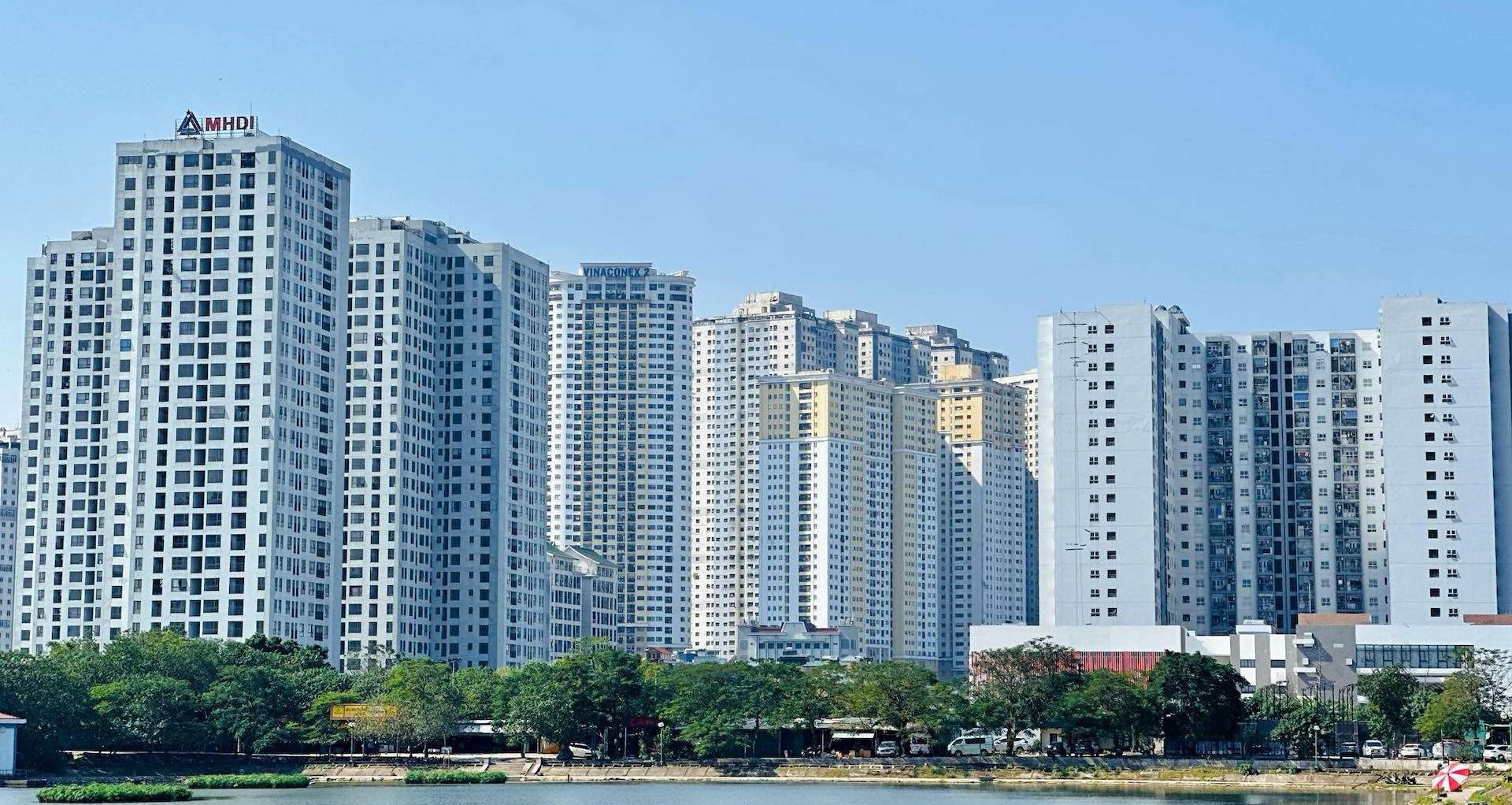 Lập lờ về pháp lý, giá cả khó có ‘đất sống’
