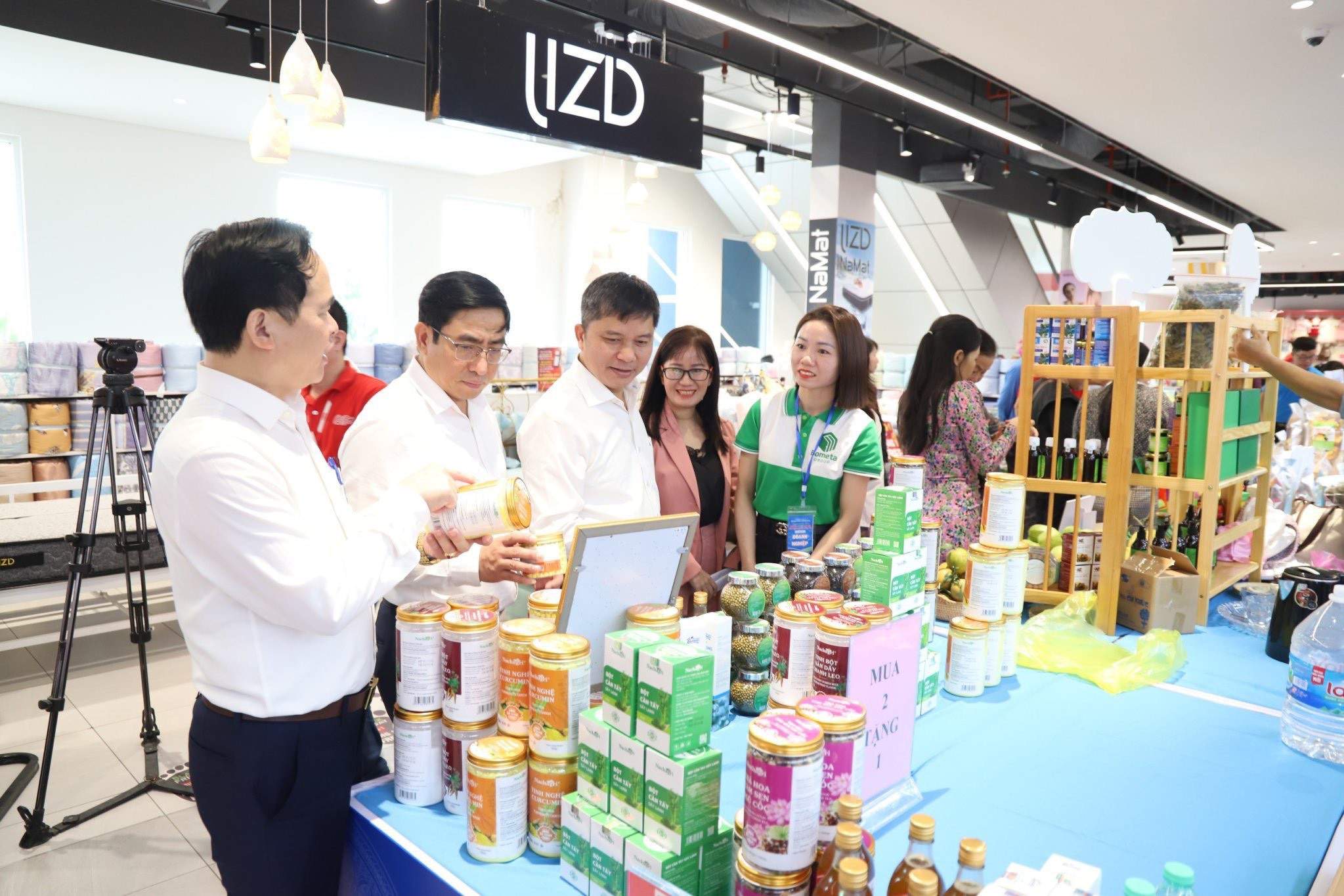Nghệ An đẩy mạnh chuyển đổi số trong xúc tiến thương mại Nghệ An đẩy mạnh chuyển đổi số trong xúc tiến thương mại
