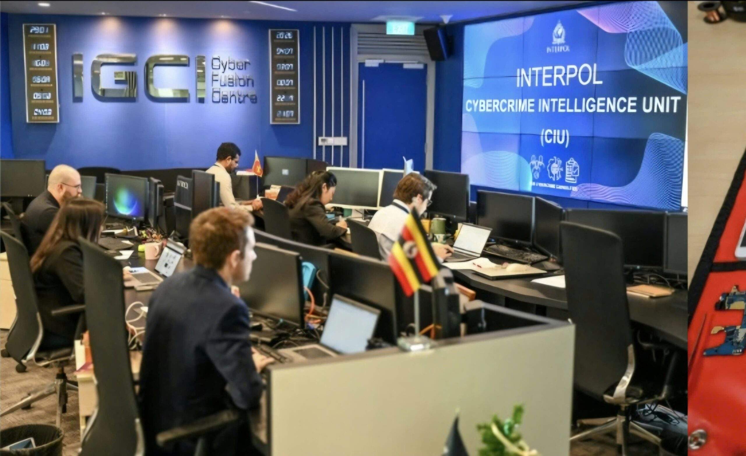 Những “chiến binh hậu trường” của Interpol trong cuộc chiến với tội phạm mạng vũ khí hóa AI
