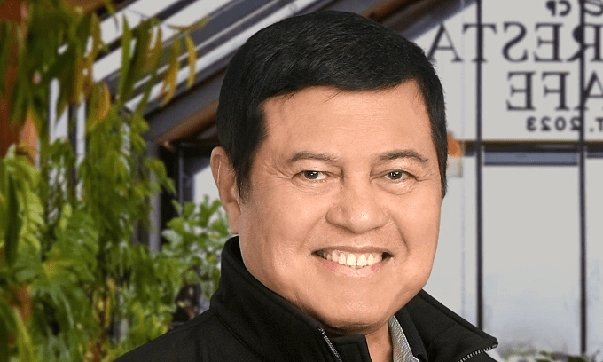 Philippine billionaire Manuel Villar loses B in net worth amid market manipulation, insider trading complaint Philippine billionaire Manuel Villar loses B in net worth amid market manipulation, insider trading complaint