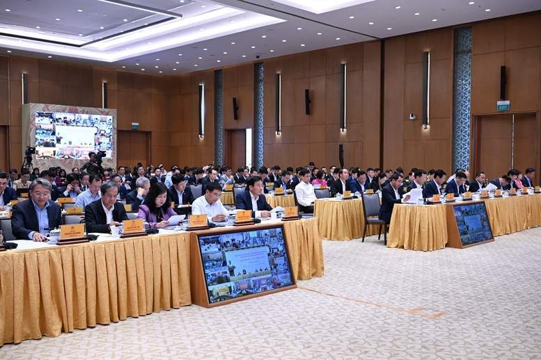 Thúc đẩy Internet vệ tinh quỹ đạo thấp, hướng tới thương mại từ năm 2026 Thúc đẩy Internet vệ tinh quỹ đạo thấp, hướng tới thương mại từ năm 2026