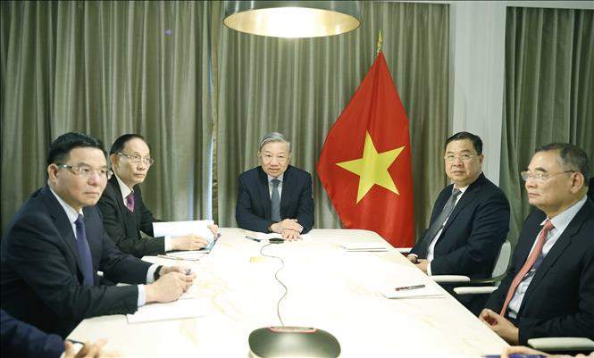 Tổng Bí thư Tô Lâm điện đàm với các Thượng nghị sĩ Hoa Kỳ, thúc đẩy quan hệ Đối tác Chiến lược Toàn diện