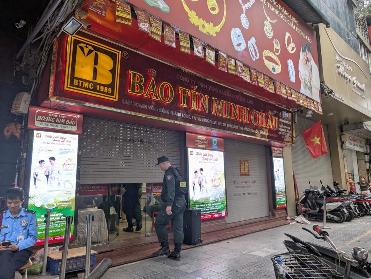 Bảo Tín Minh Châu thông tin về việc công an xuất hiện tại hàng loạt cửa hàng