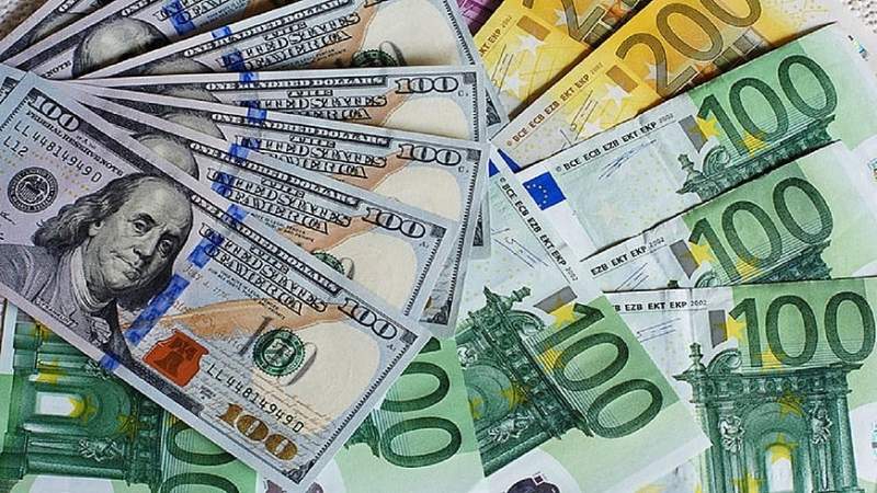 Biến động mạnh cho thấy tín hiệu về xu hướng nắm giữ USD?