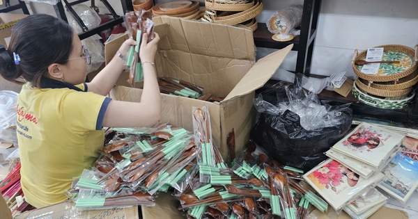Cách khai thuế khi bán hàng online trên sàn thương mại điện tử năm 2026 Cách khai thuế khi bán hàng online trên sàn thương mại điện tử năm 2026