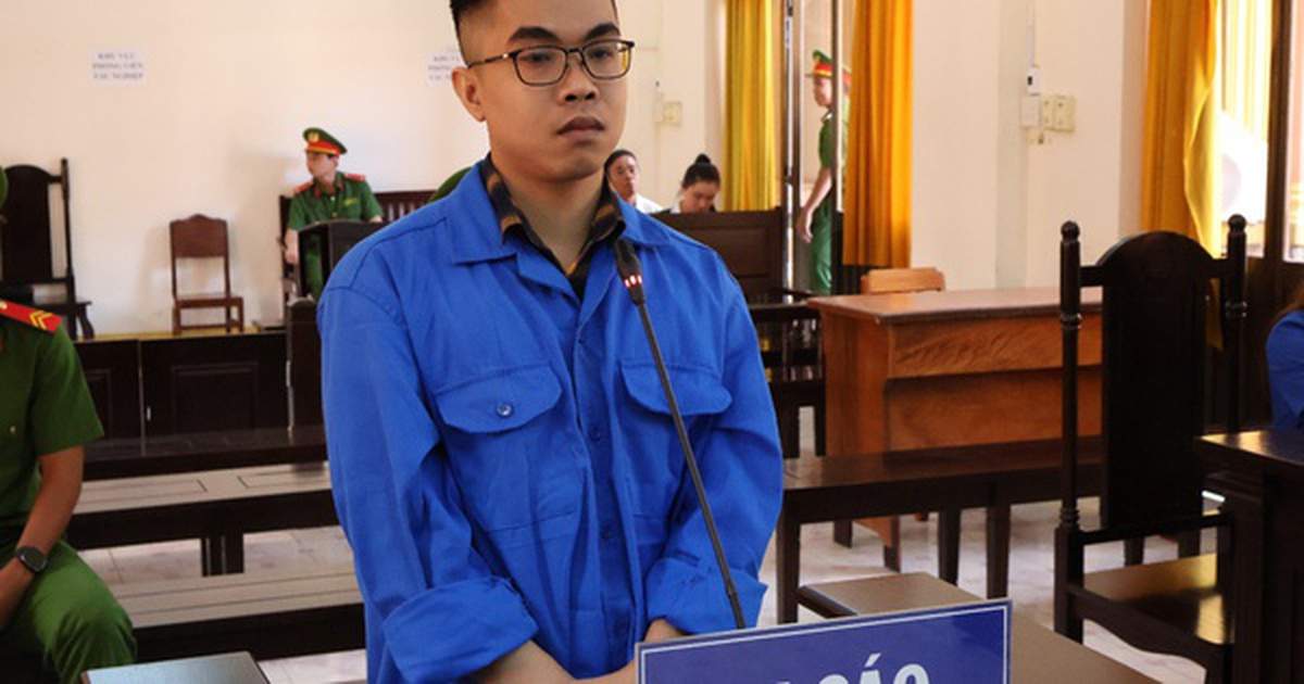 Cựu chuyên viên ngân hàng lừa đảo hơn 9 tỉ đồng Cựu chuyên viên ngân hàng lừa đảo hơn 9 tỉ đồng