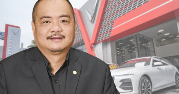 Giảm giá cả tỷ đồng mới bán được 1 chiếc xe sang, ông trùm ‘xe Mẹc’ dồn tiền mua đại lý bán VinFast sau năm đại hạn