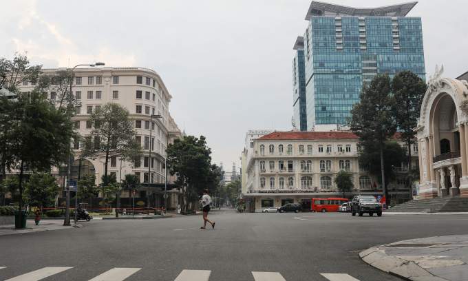 HCMC’s Dong Khoi Street again ranks among world’s 20 most expensive retail spots HCMC’s Dong Khoi Street again ranks among world’s 20 most expensive retail spots