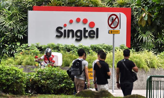 Singapore’s largest mobile network Singtel hit by 2nd disruption in 2 days Singapore’s largest mobile network Singtel hit by 2nd disruption in 2 days