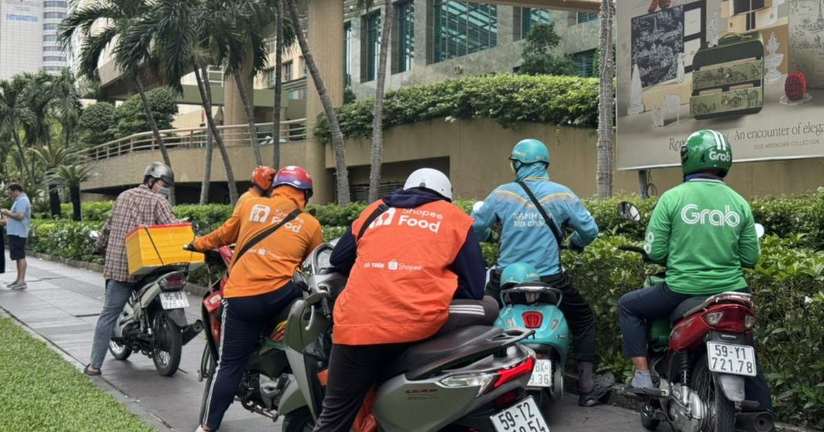 Tài xế xe công nghệ được hỗ trợ phí nhiên liệu