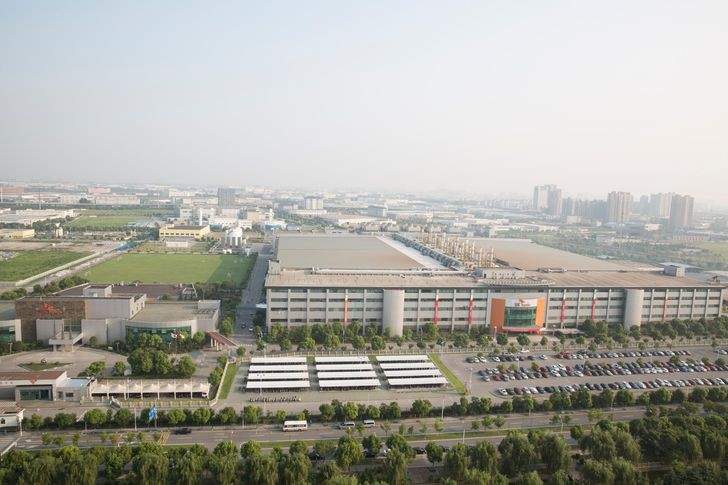 Các “ông lớn” chip Hàn Quốc tăng tốc đầu tư vào Trung Quốc để giải bài toán thiếu hụt bộ nhớ AI