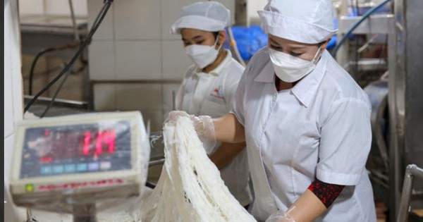 Chủ thương hiệu bún tươi Nguyễn Bính kêu cứu trước mức phạt khủng tại TPHCM Chủ thương hiệu bún tươi Nguyễn Bính kêu cứu trước mức phạt khủng tại TPHCM