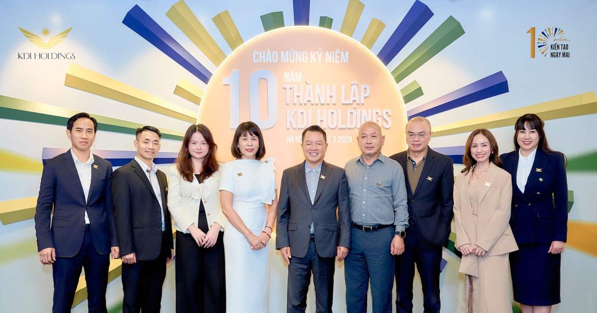 Con người, trải nghiệm, bền vững