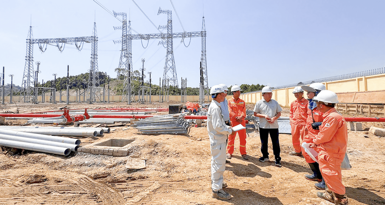 Nhà máy thuỷ điện chậm cắt điện để làm đường dây 500kV, EVN báo lên bộ trưởng